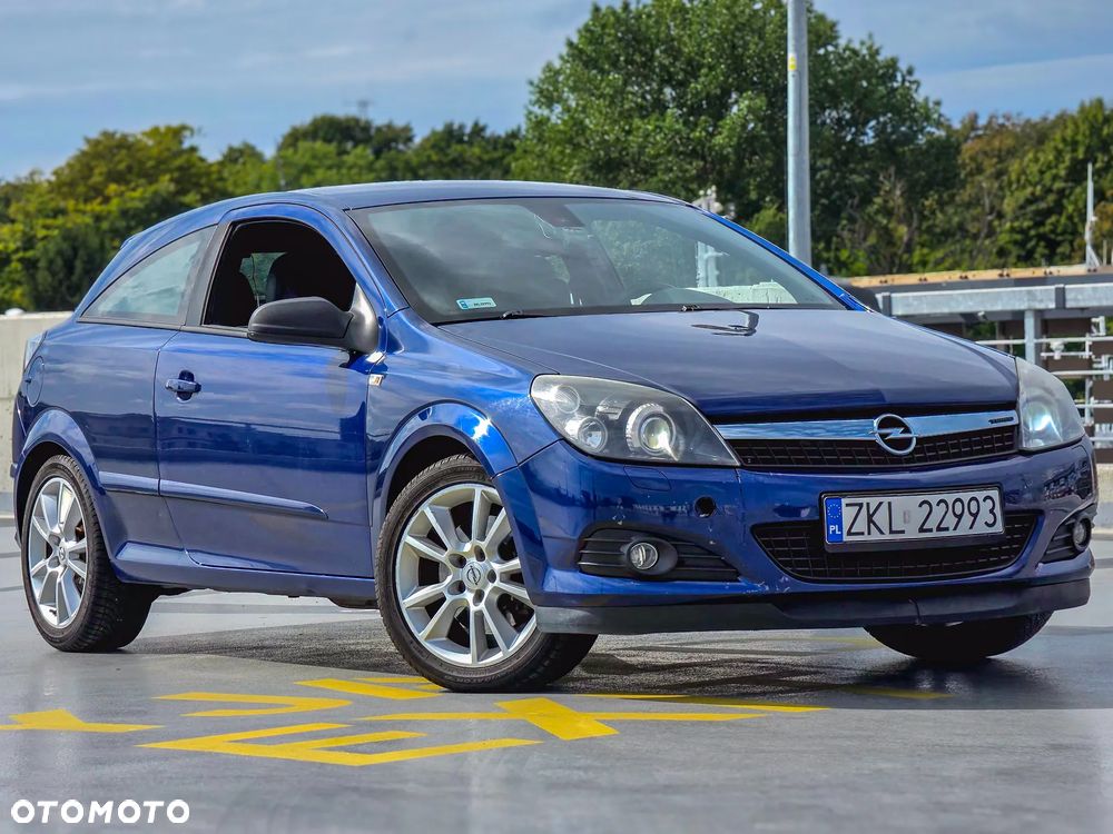 Opel Astra 1.6 T Sport - 11