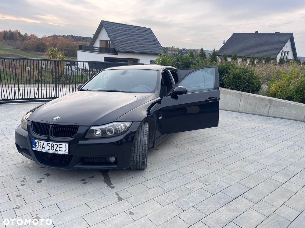 BMW Seria 3 320i - 1