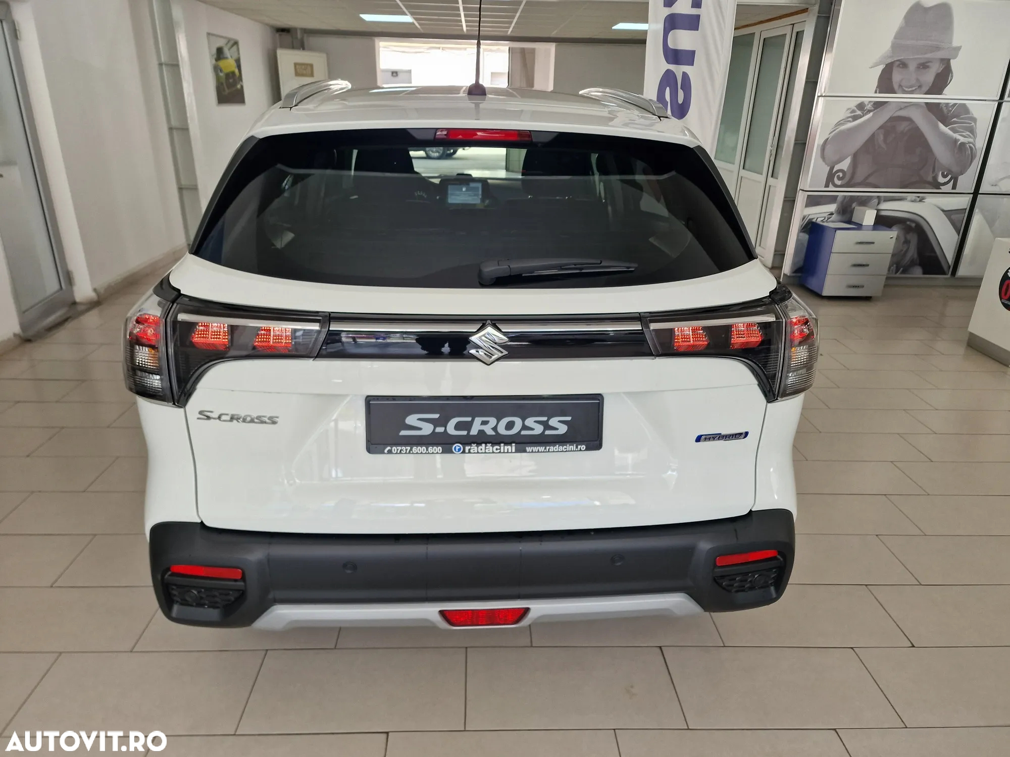 Suzuki SX4 S-Cross 1.4 Boosterjet AllGrip MHEV Passion - 4