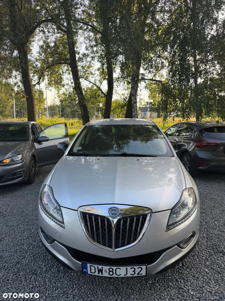 Lancia Delta 1.6 MJ Argento - 1