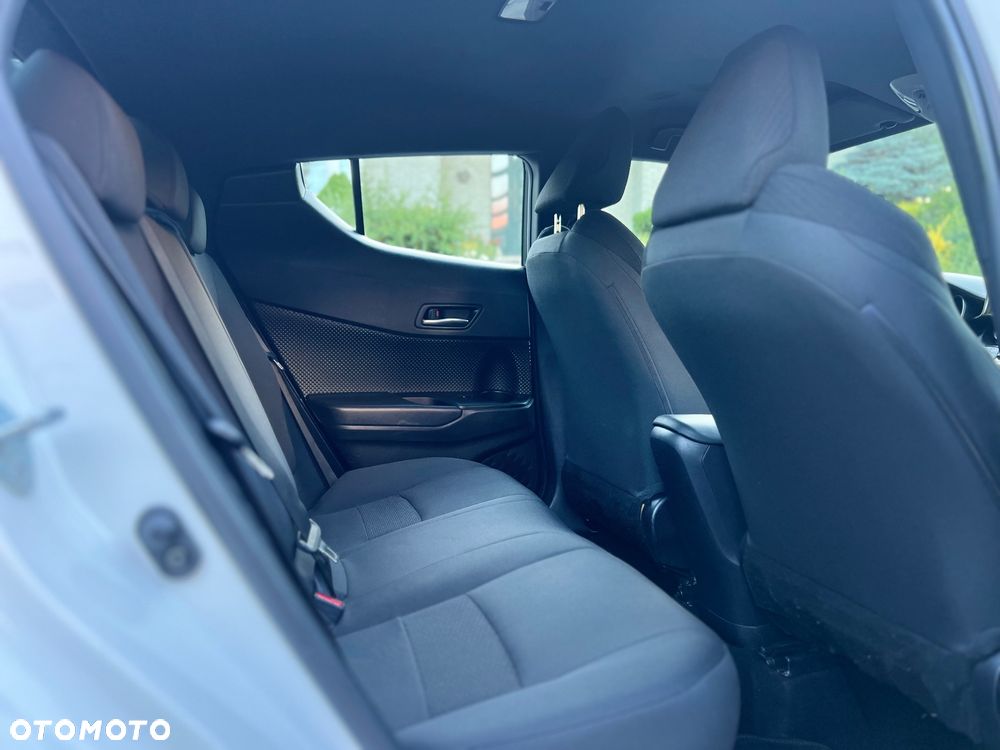 Toyota C-HR Style Selection - 21