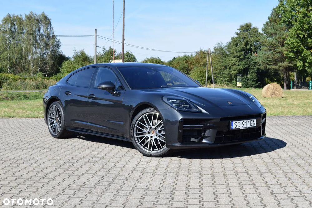 Porsche Panamera 4 - 10