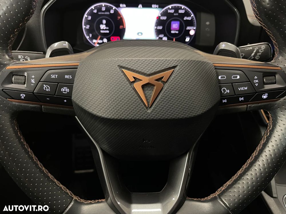 Cupra Formentor 1.5 eTSI DSG - 24