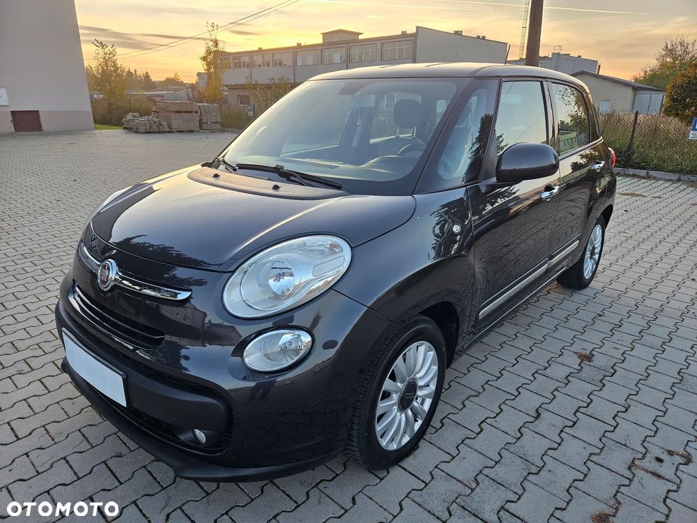 Fiat 500L 1.4 16V Urban Edition - 10