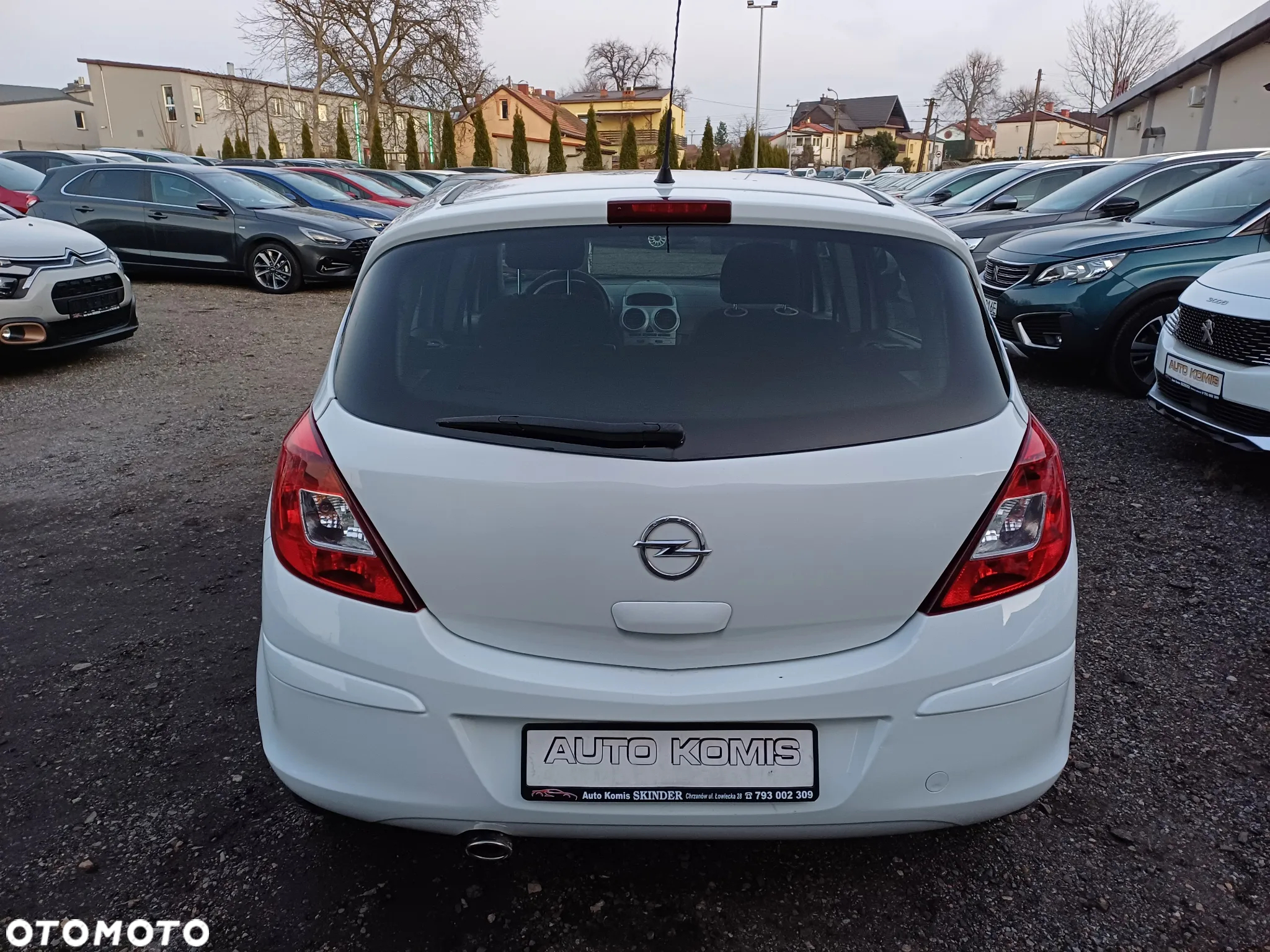 Opel Corsa 1.2 16V Enjoy - 5