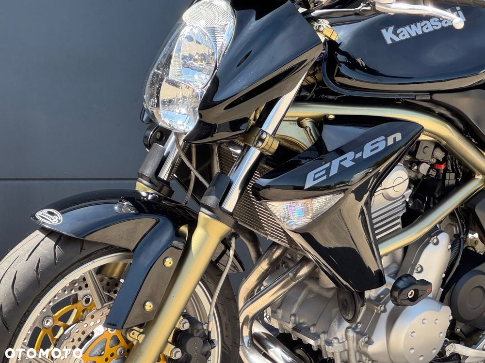 Kawasaki ER - 17