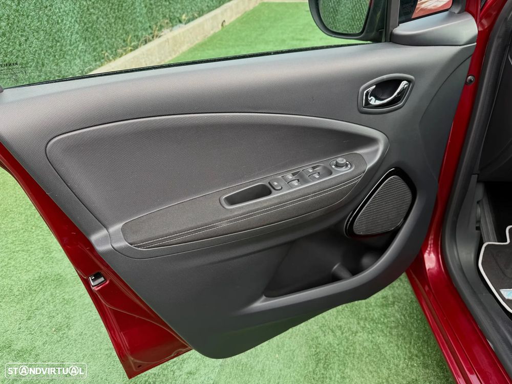 Renault Zoe (c/ Bateria) 41 kwh Intens - 15
