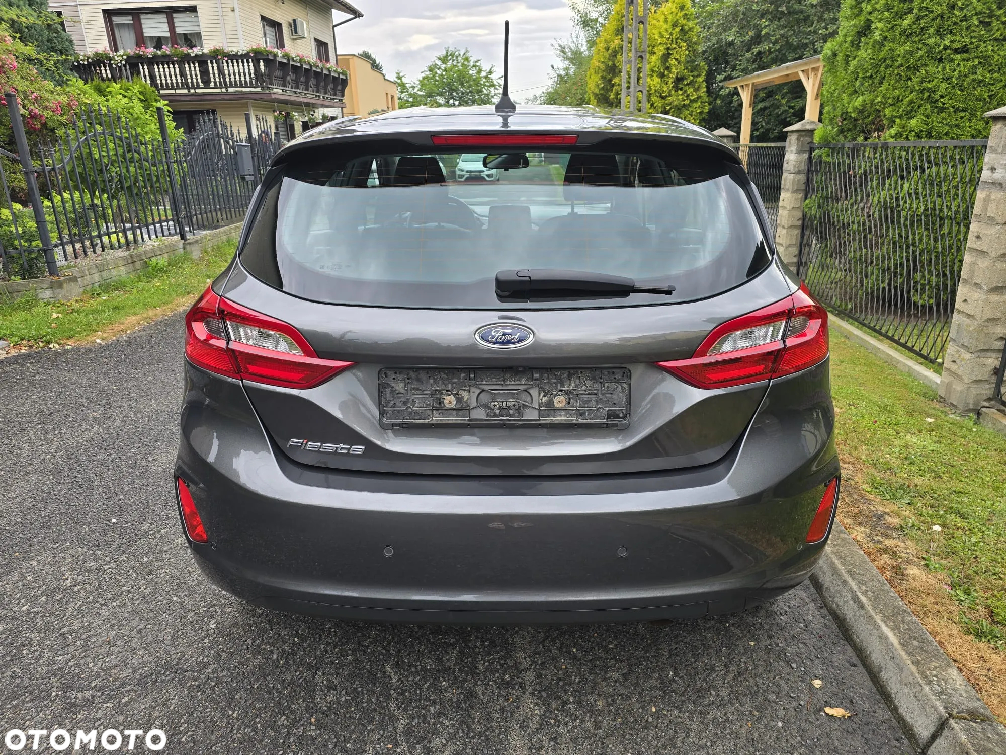Ford Fiesta 1.0 EcoBoost S&S COOL&CONNECT - 11