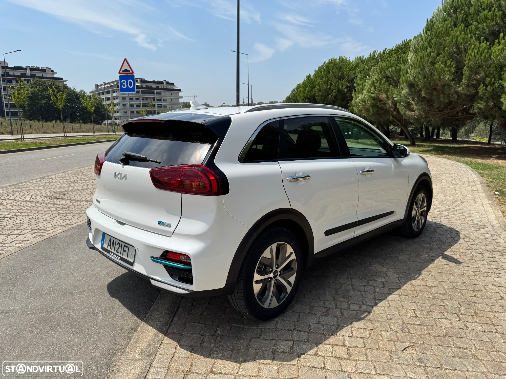 Kia e-Niro 64kWh - 7