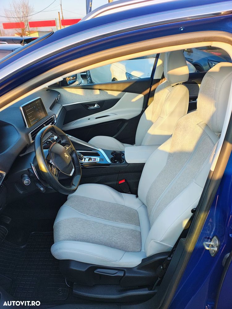 Peugeot 3008 PureTech 130 Stop & Start GPF EAT8 Allure - 25