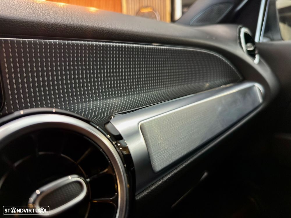 Mercedes-Benz GLB 180 d Style - 16