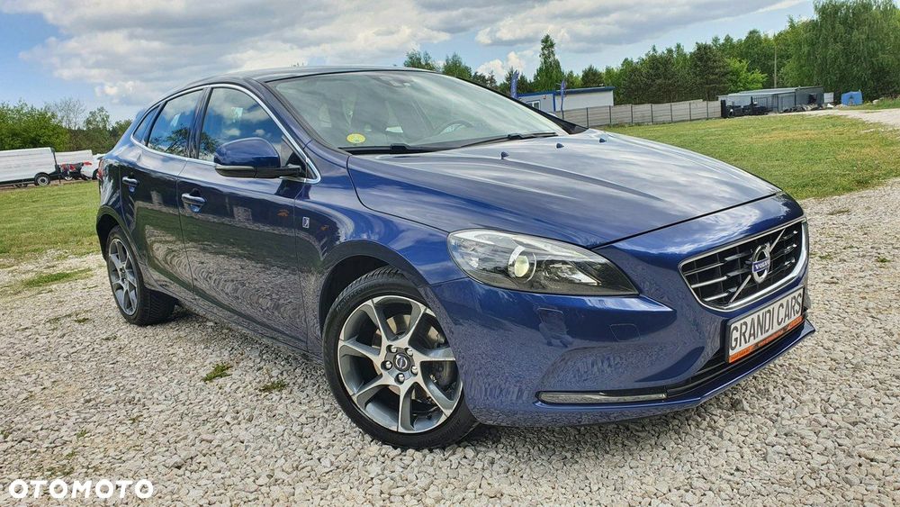 Volvo V40 D2 Drive-E Ocean Race - 4