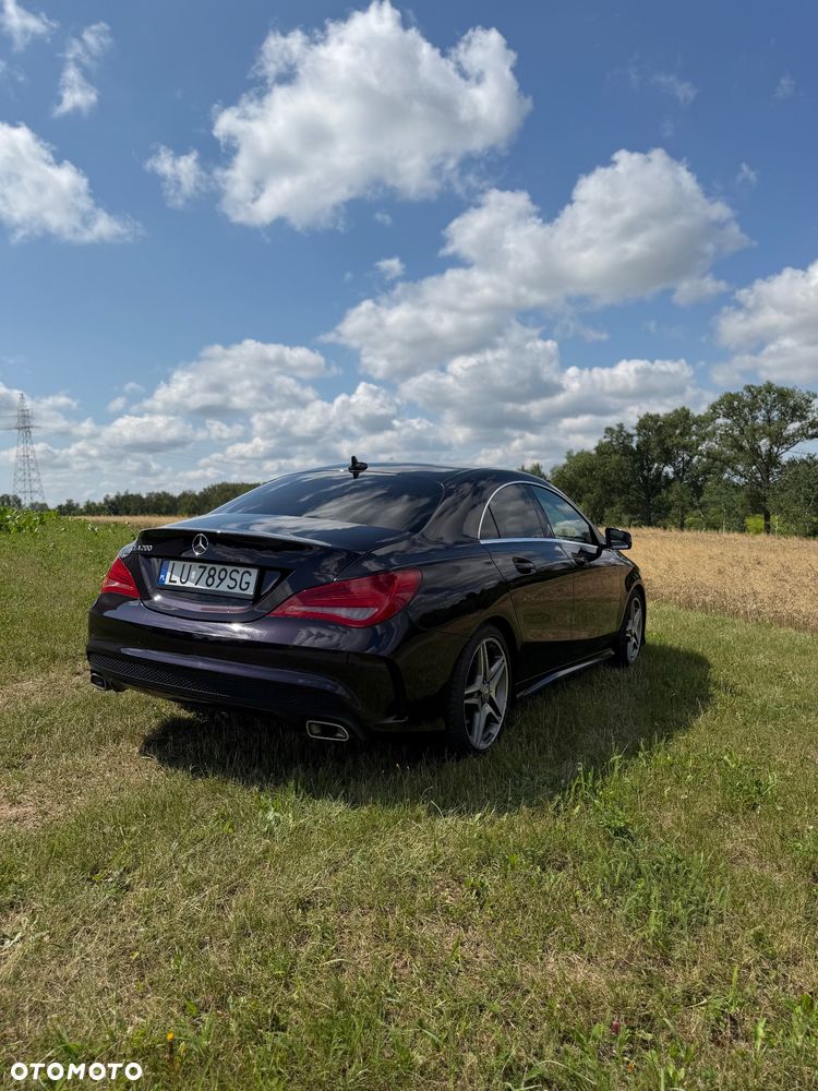 Mercedes-Benz CLA 200 7G-DCT AMG Line - 6