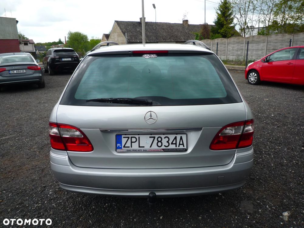 Mercedes-Benz Klasa E 220 CDI T Avantgarde - 8