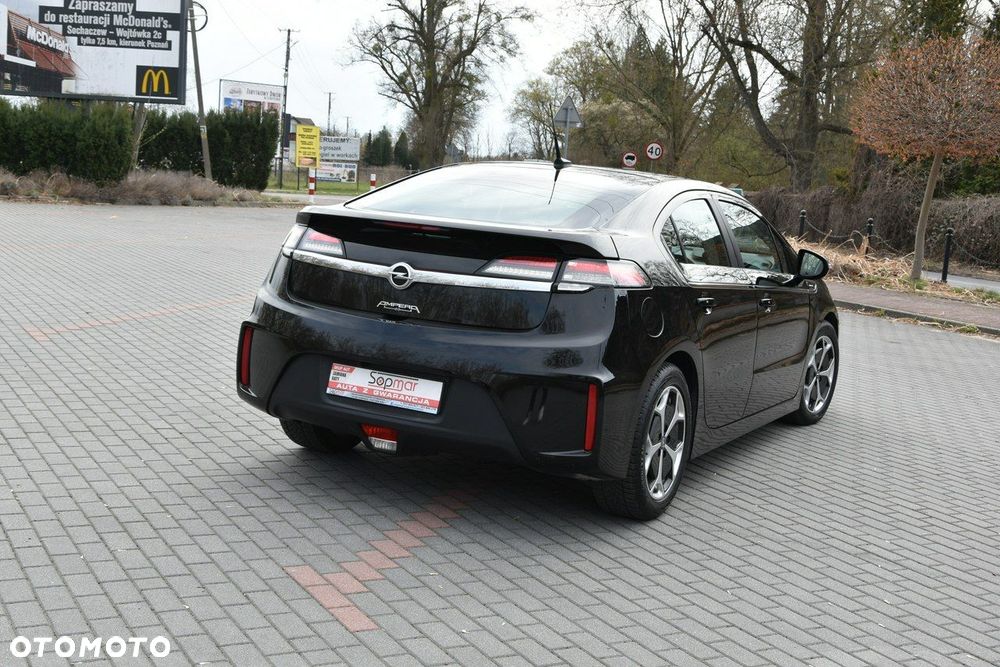 Opel Ampera - 24