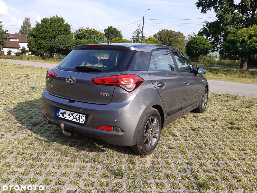 Hyundai i20 1.2 Passion Plus - 17