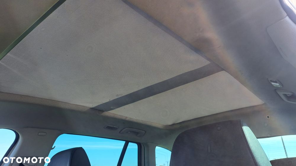 Skoda Superb 2.0 TDI DSG Exclusive - 24