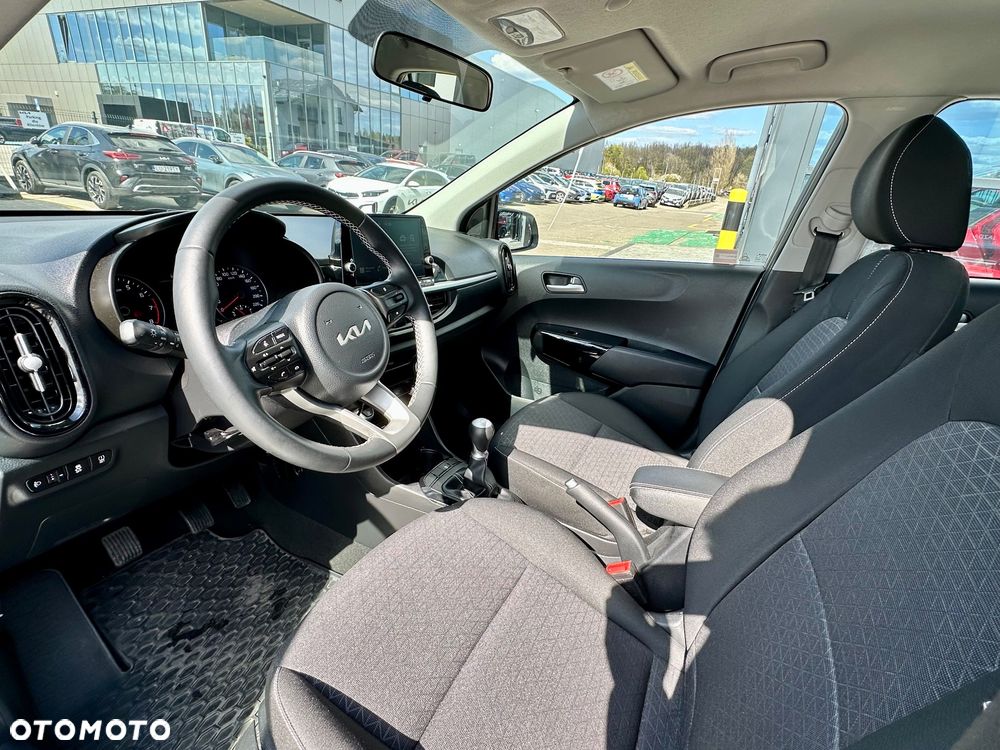 Kia Picanto 1.2 L - 12