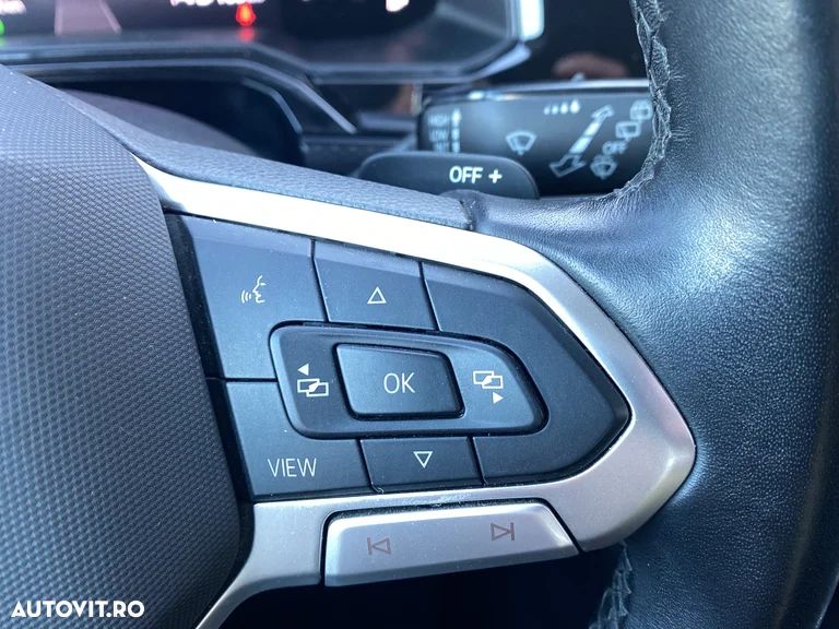 Volkswagen Polo 1.0 TSI DSG Life - 27