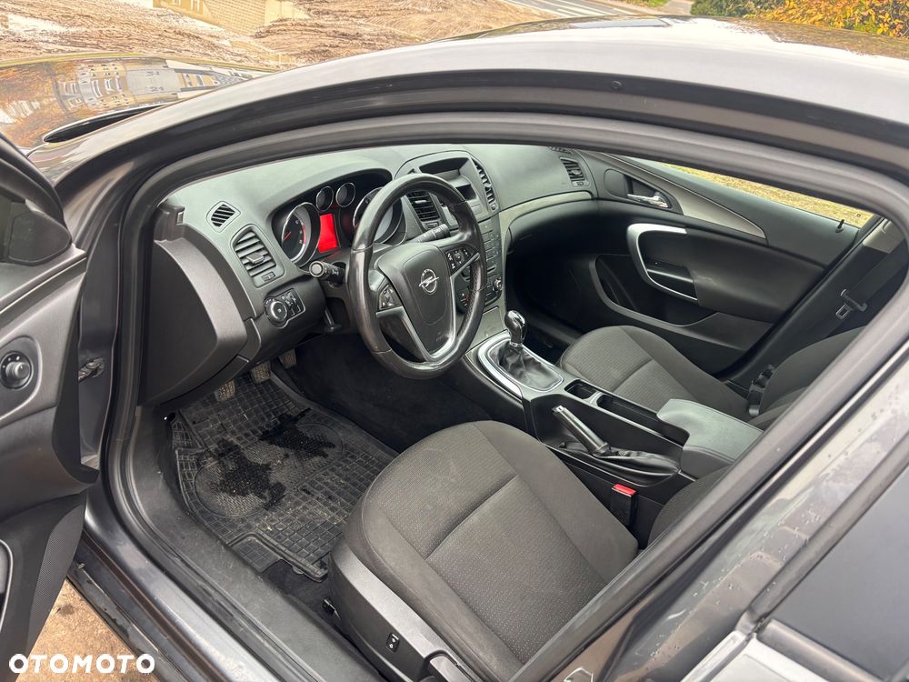 Opel Insignia 1.6 - 26
