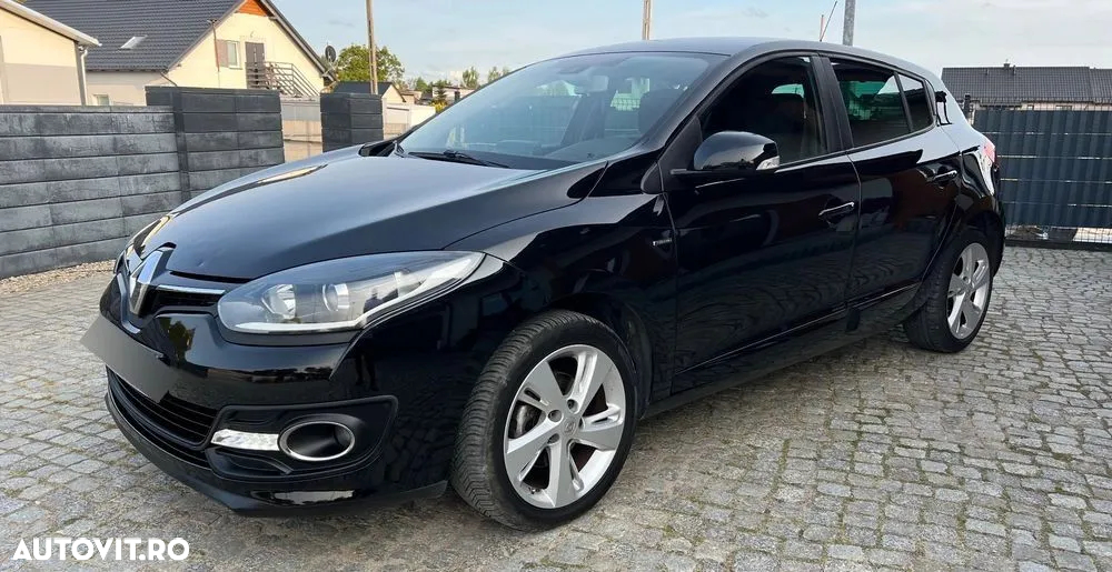 Renault Megane Grandtour ENERGY TCe 115 Start & Stop Bose Edition - 4