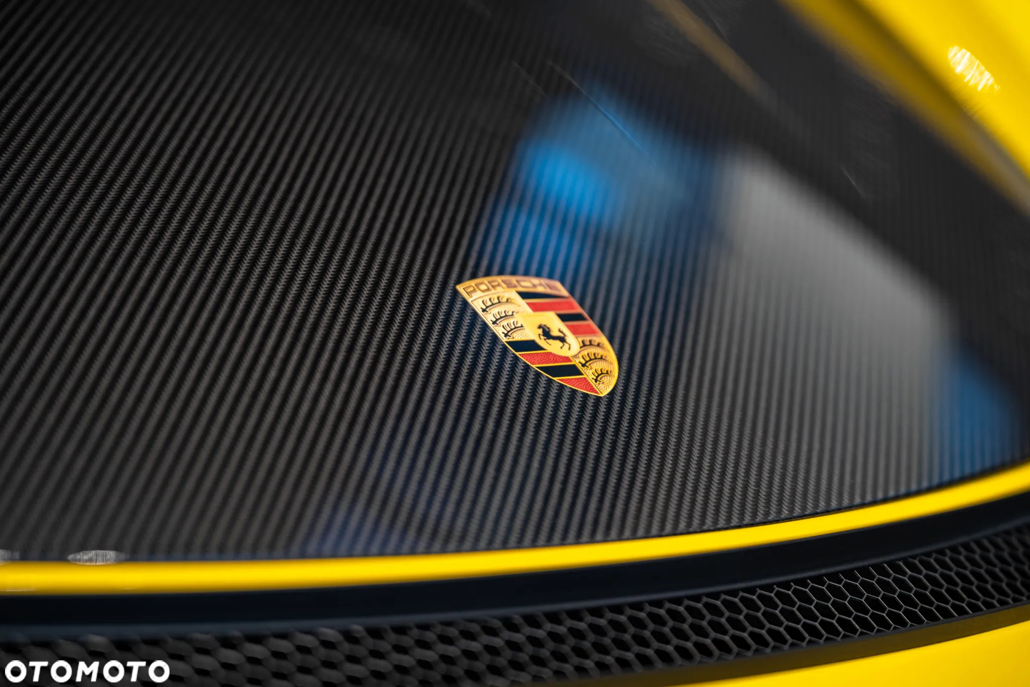 Porsche 718 Cayman GPF GT4 RS PDK - 16