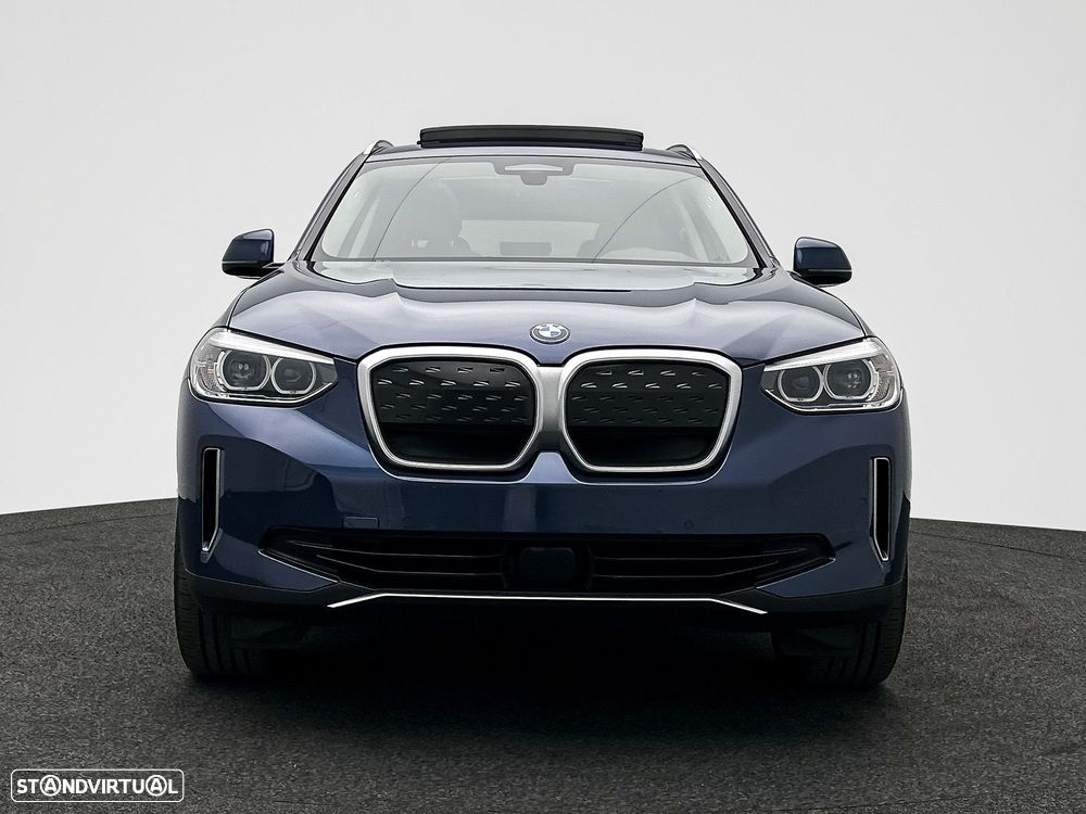 BMW iX3 Impressive - 5