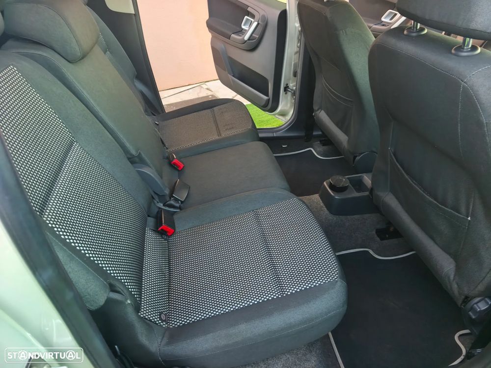 Skoda Roomster 1.4 TDI Style II - 14