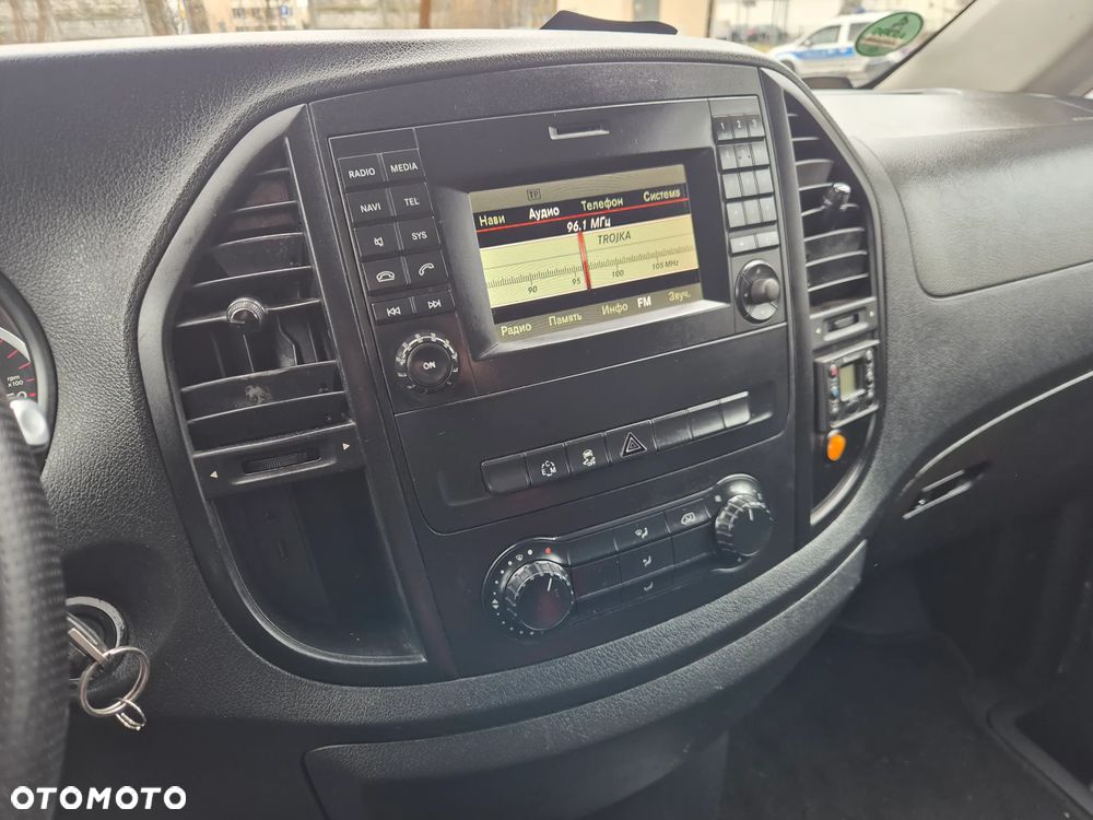 Mercedes-Benz Vito - 24