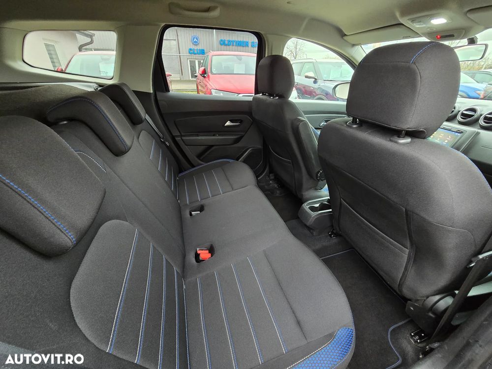 Dacia Duster TCe 100 2WD Celebration - 8