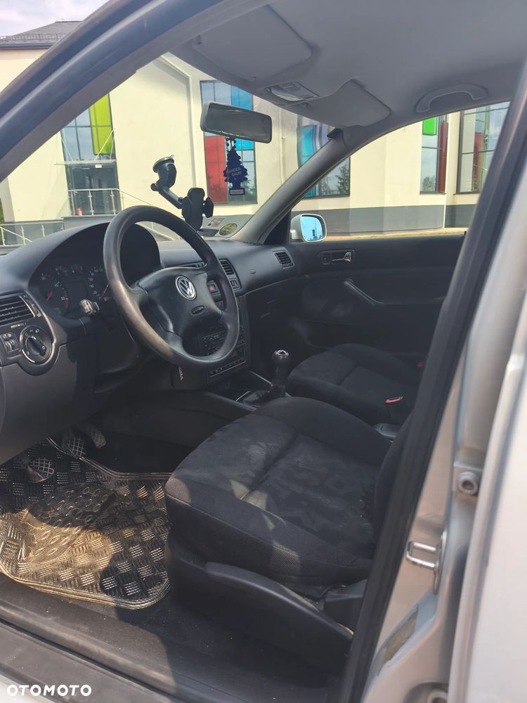 Volkswagen Bora 1.9 TDI - 8