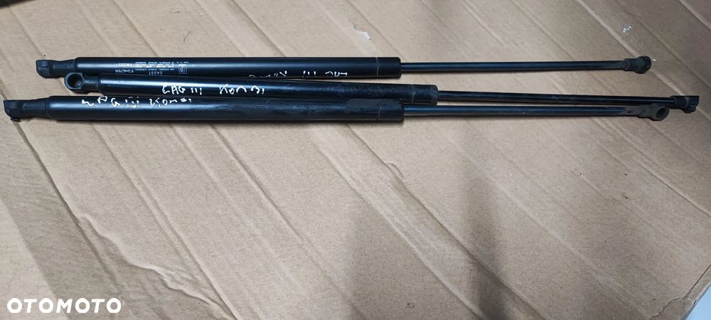 Siłownik tylnej klapy Renault Laguna III 3 KOMBI