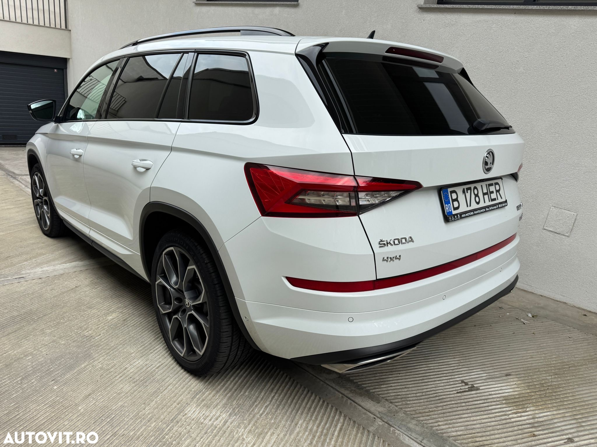 Skoda Kodiaq 2.0 TDI 4X4 DSG RS - 3