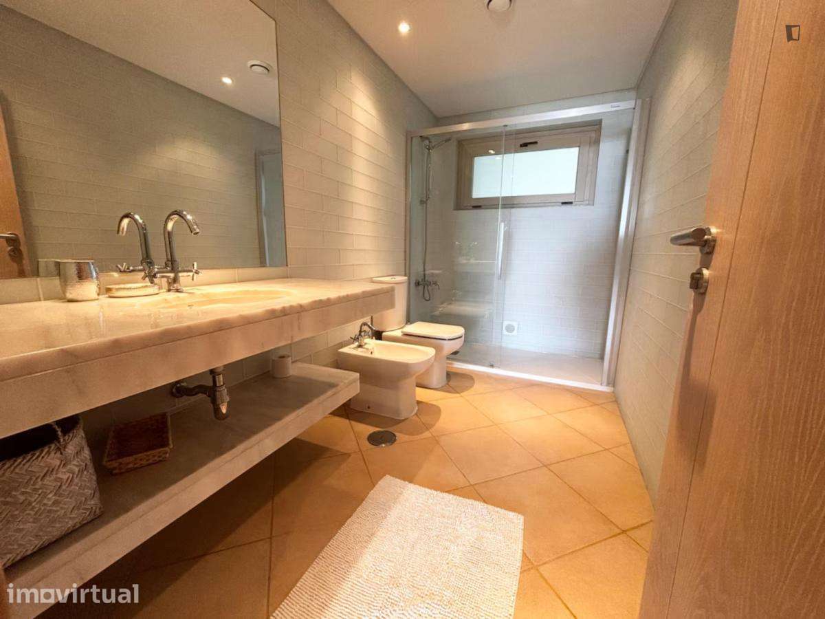 Apartamento com 3 quartos - localizado em Setubal - Grande imagem: 2/28