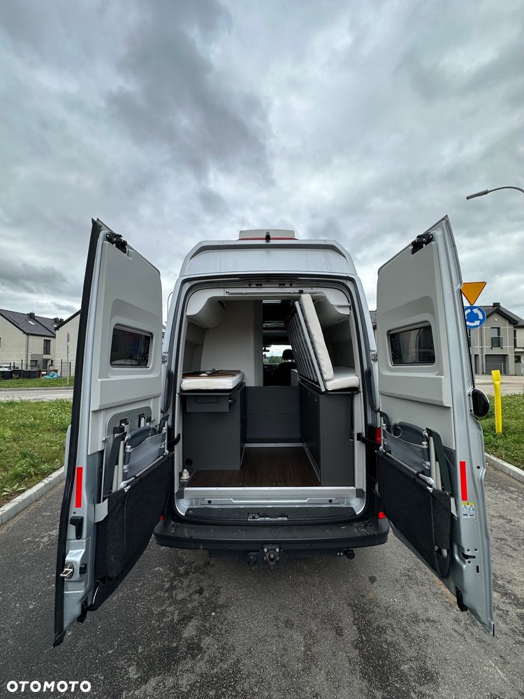 Volkswagen Grand California - 8