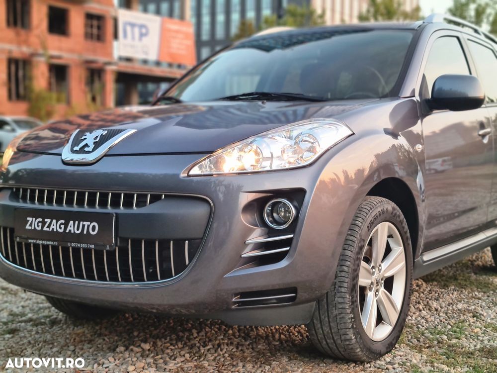 Peugeot 4007 2.2 HDI Premium - 23