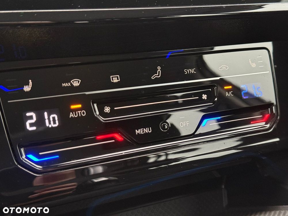 Volkswagen Passat Variant 2.0 TDI EVO Business DSG - 19