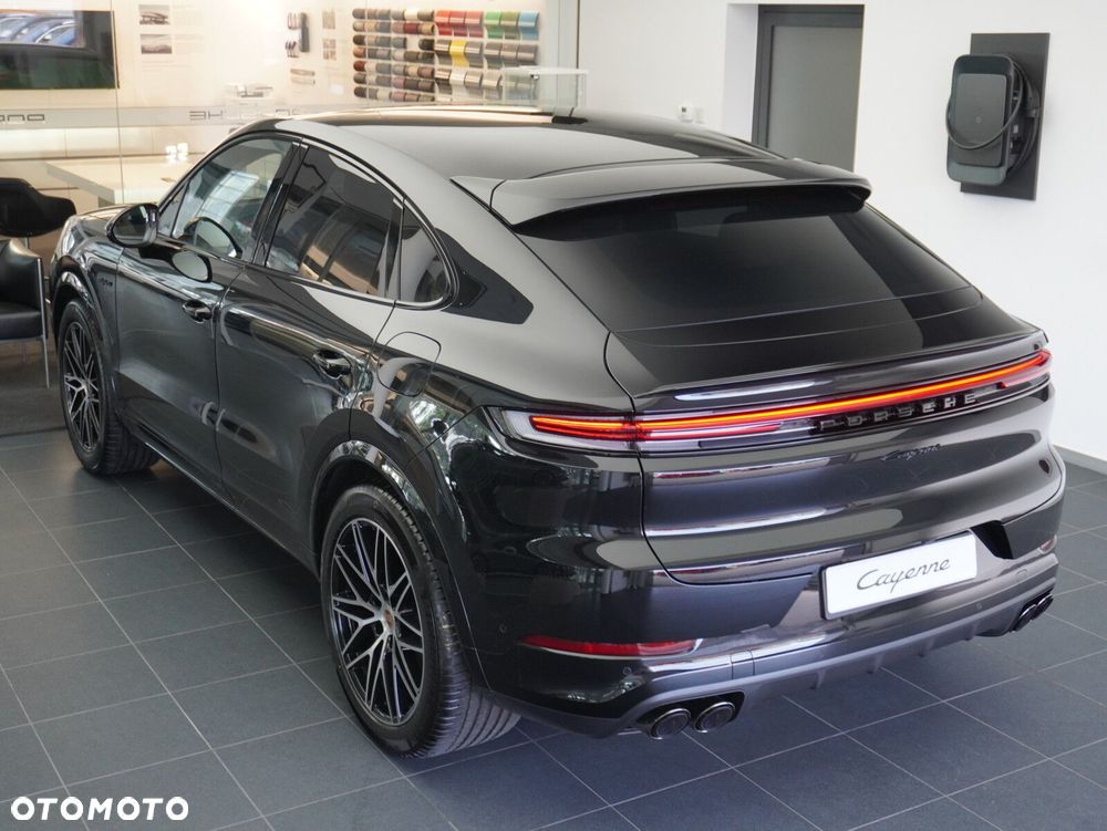 Porsche Cayenne E-Hybrid PHEV Black Edition - 19