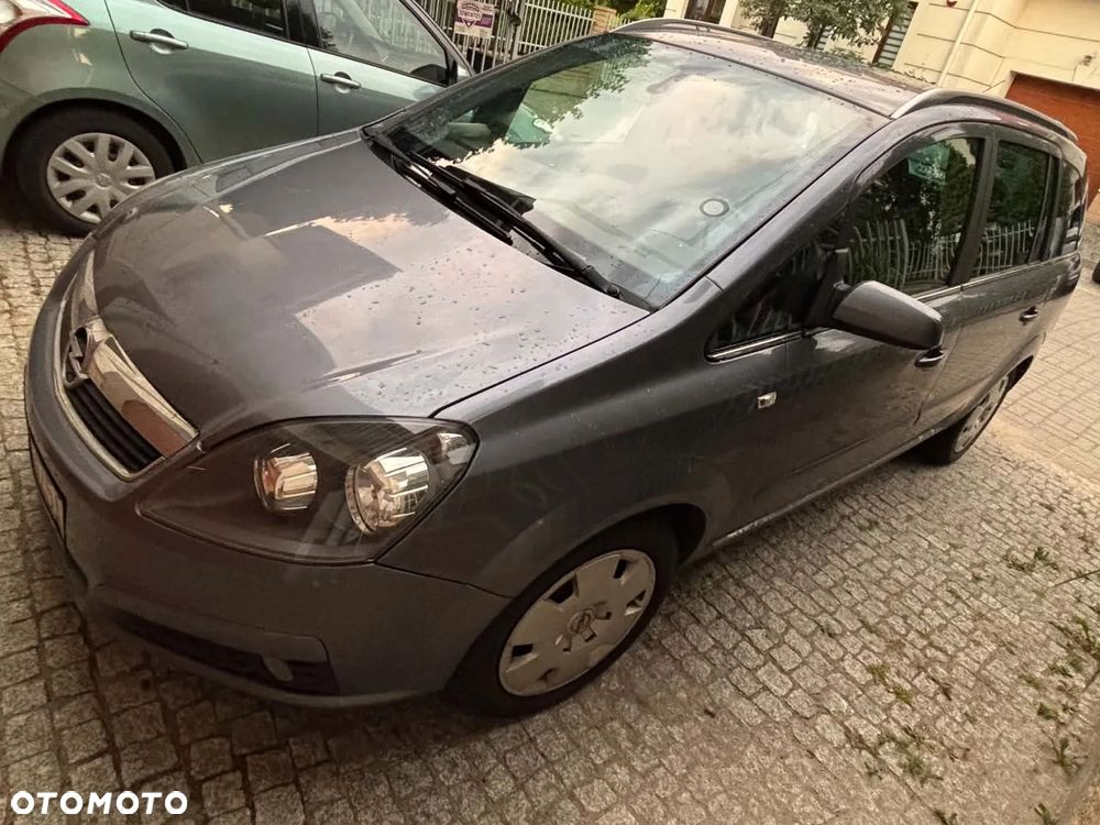 Opel Zafira 1.9 CDTI Cosmo - 2