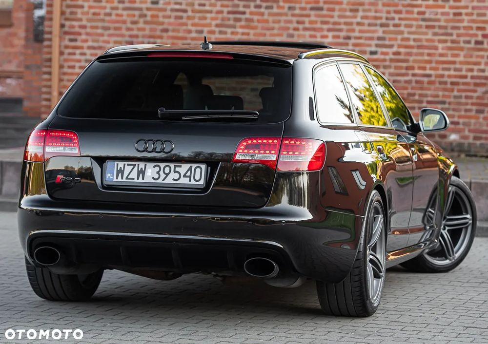 Audi RS6 ver-5-0-tfsi-quattro-tiptr - 12