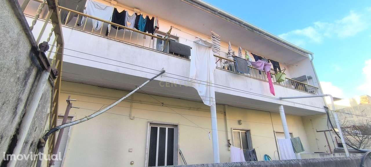 Prédio em Casal de Cambra para investimento - Grande imagem: 4/8