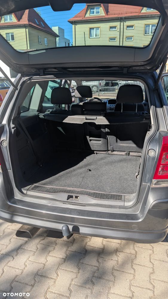 Opel Zafira 1.8 - 12