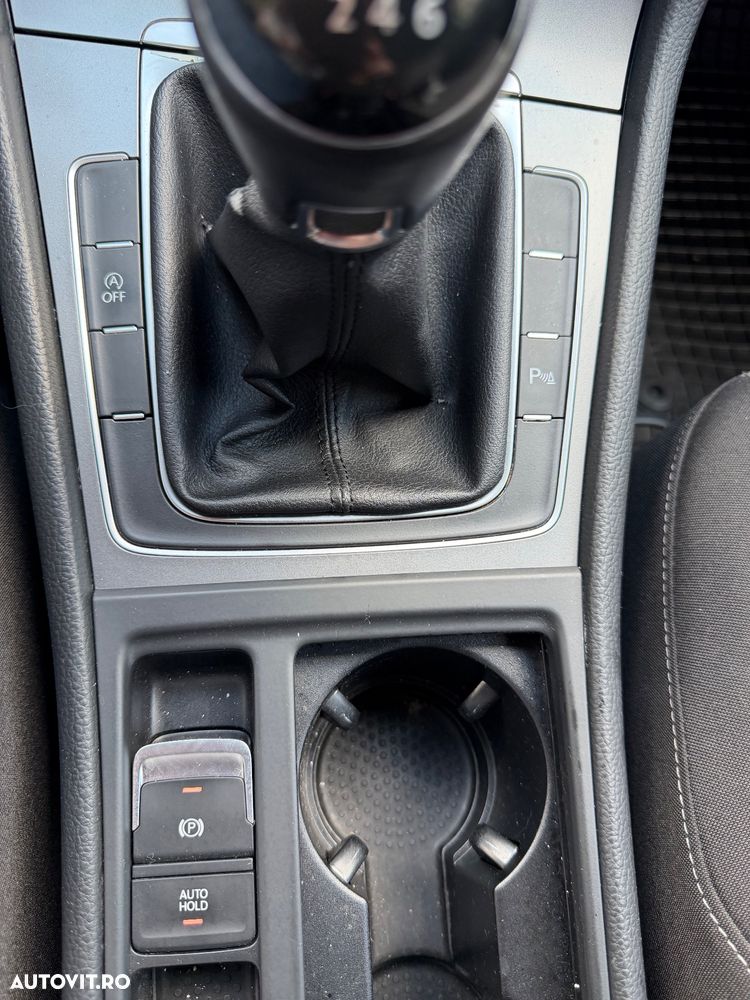 Volkswagen Golf 1.2 TSI BMT Highline - 11