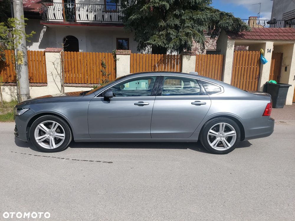 Volvo S90 D4 Momentum - 1