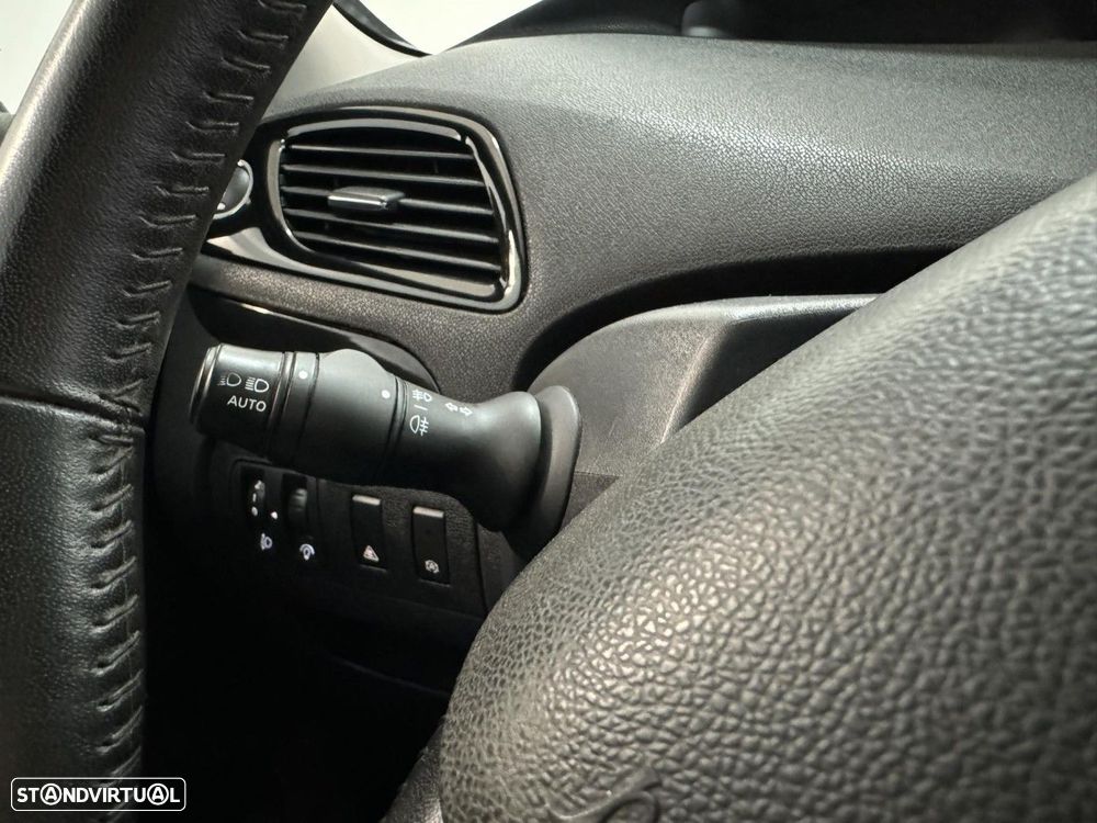 Renault Scénic 1.5 dCi Exclusive SS - 17