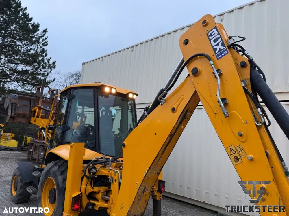 JCB 3CX Plus - 14