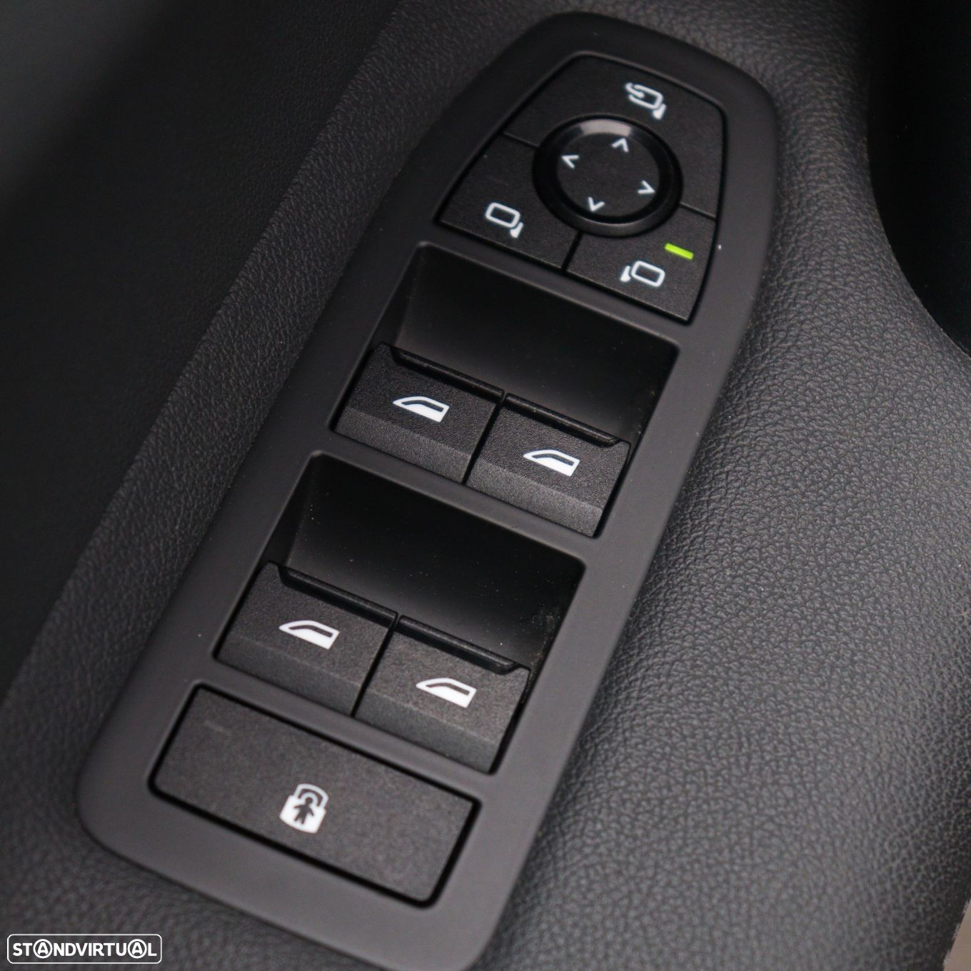 BMW iX xDrive 50 Pack Desportivo - 22