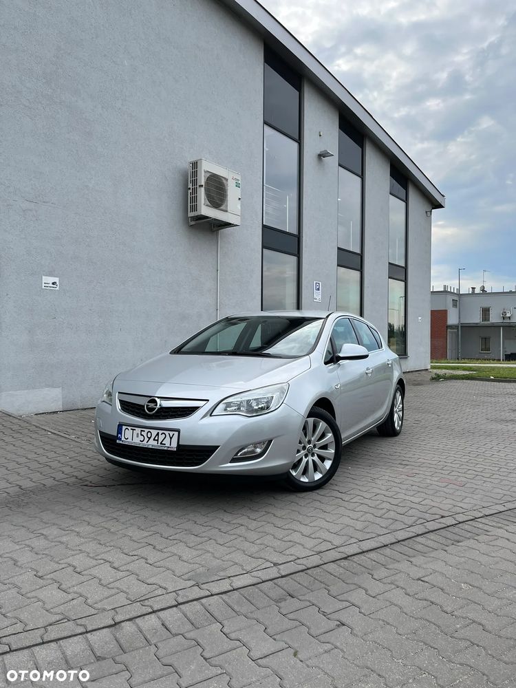 Opel Astra - 1