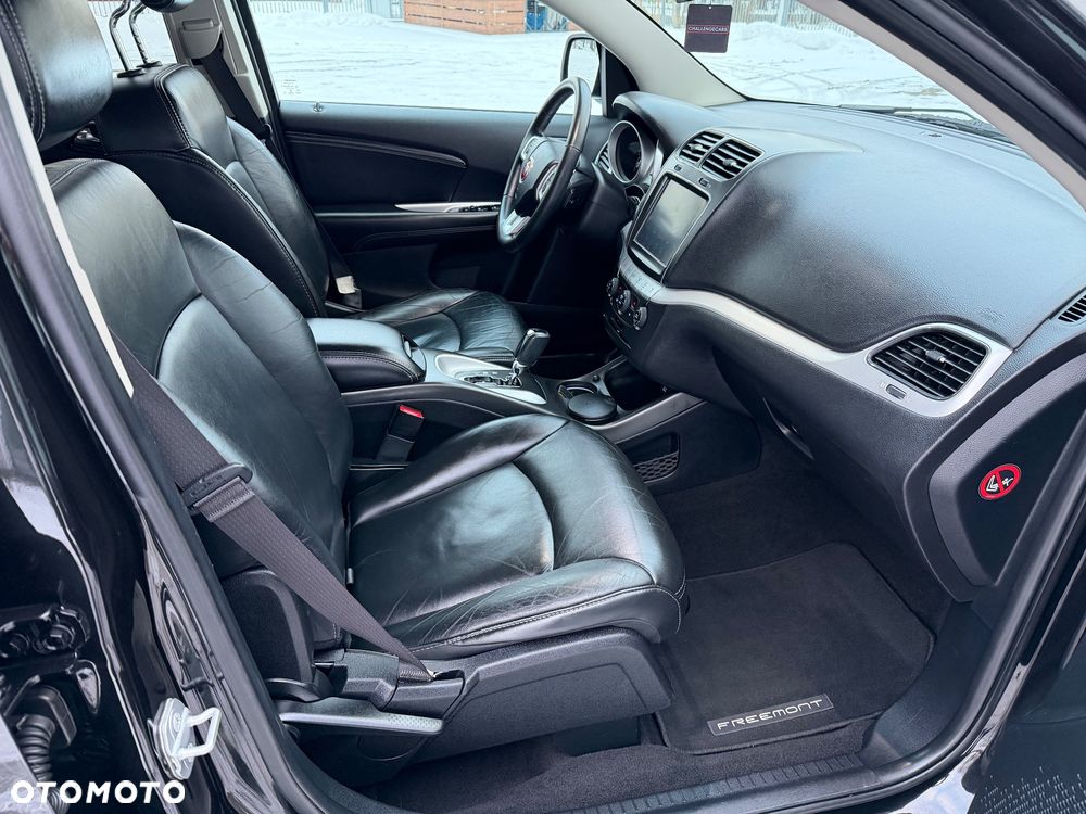 Fiat Freemont 2.0 Multijet 16V DPF Automatik Allrad Black Code - 27