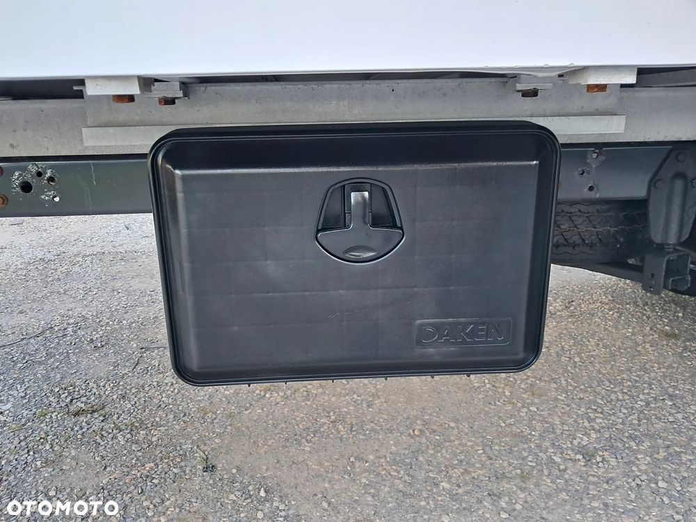 Iveco 50C15L Skrzynia 6,10m  Salon Polska - 39